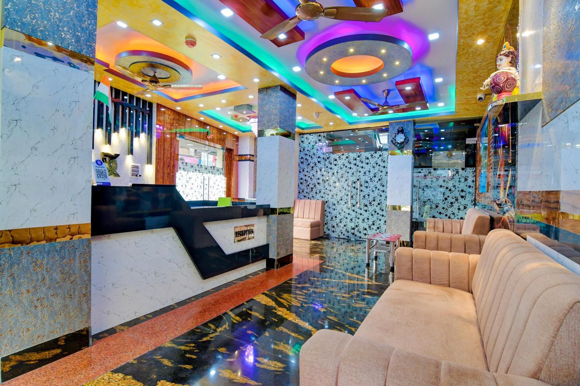 Hotel Kanan Inn Calcutta Buitenkant foto