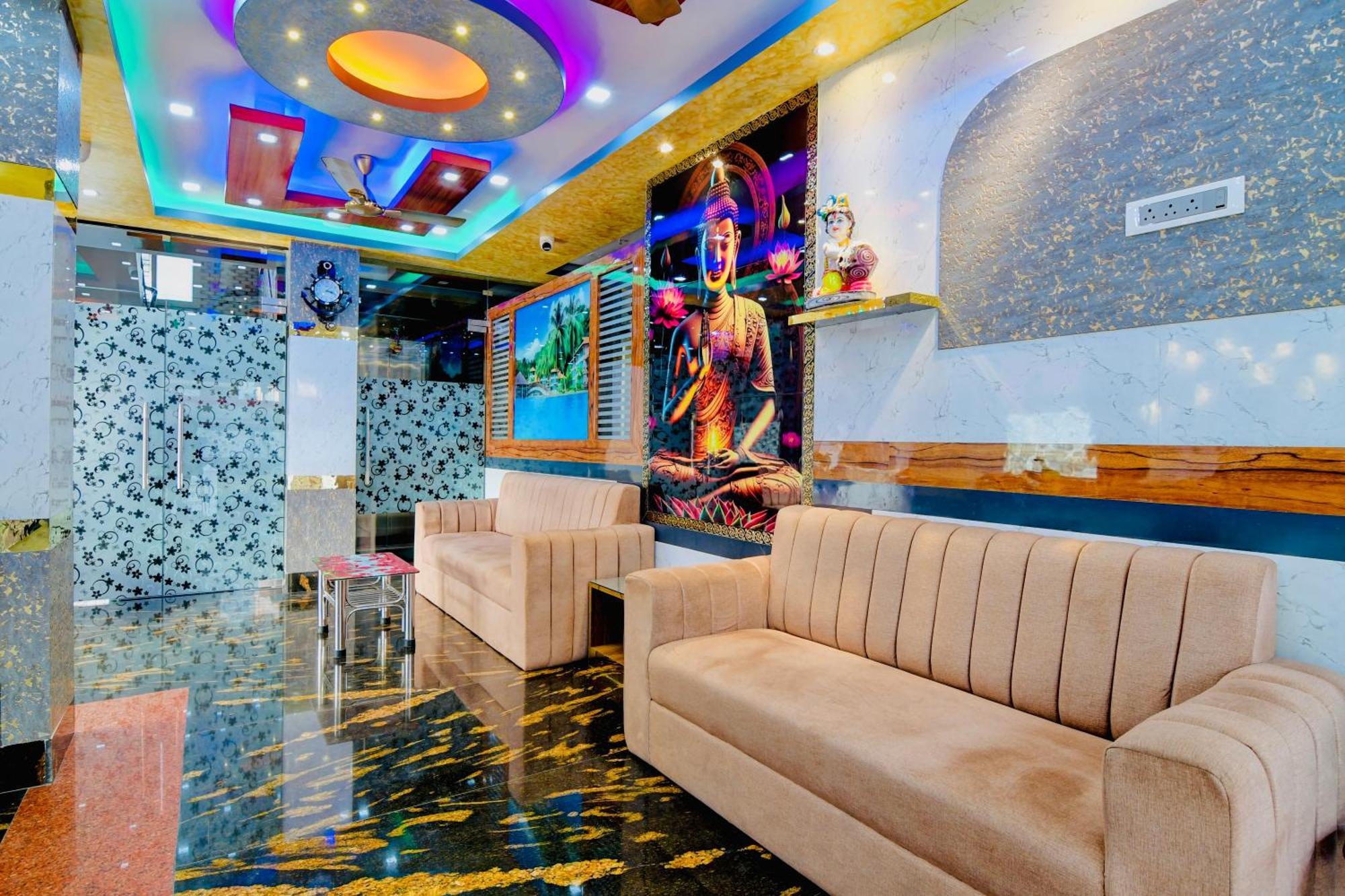 Hotel Kanan Inn Calcutta Buitenkant foto
