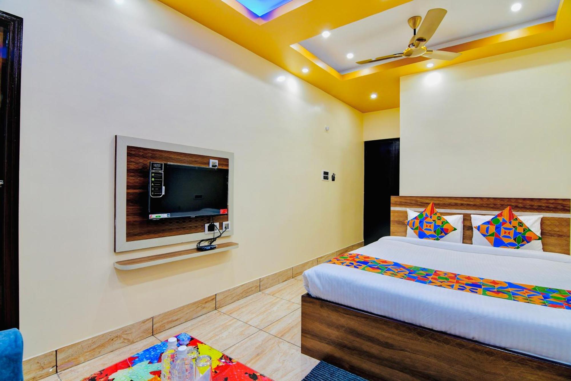Hotel Kanan Inn Calcutta Buitenkant foto