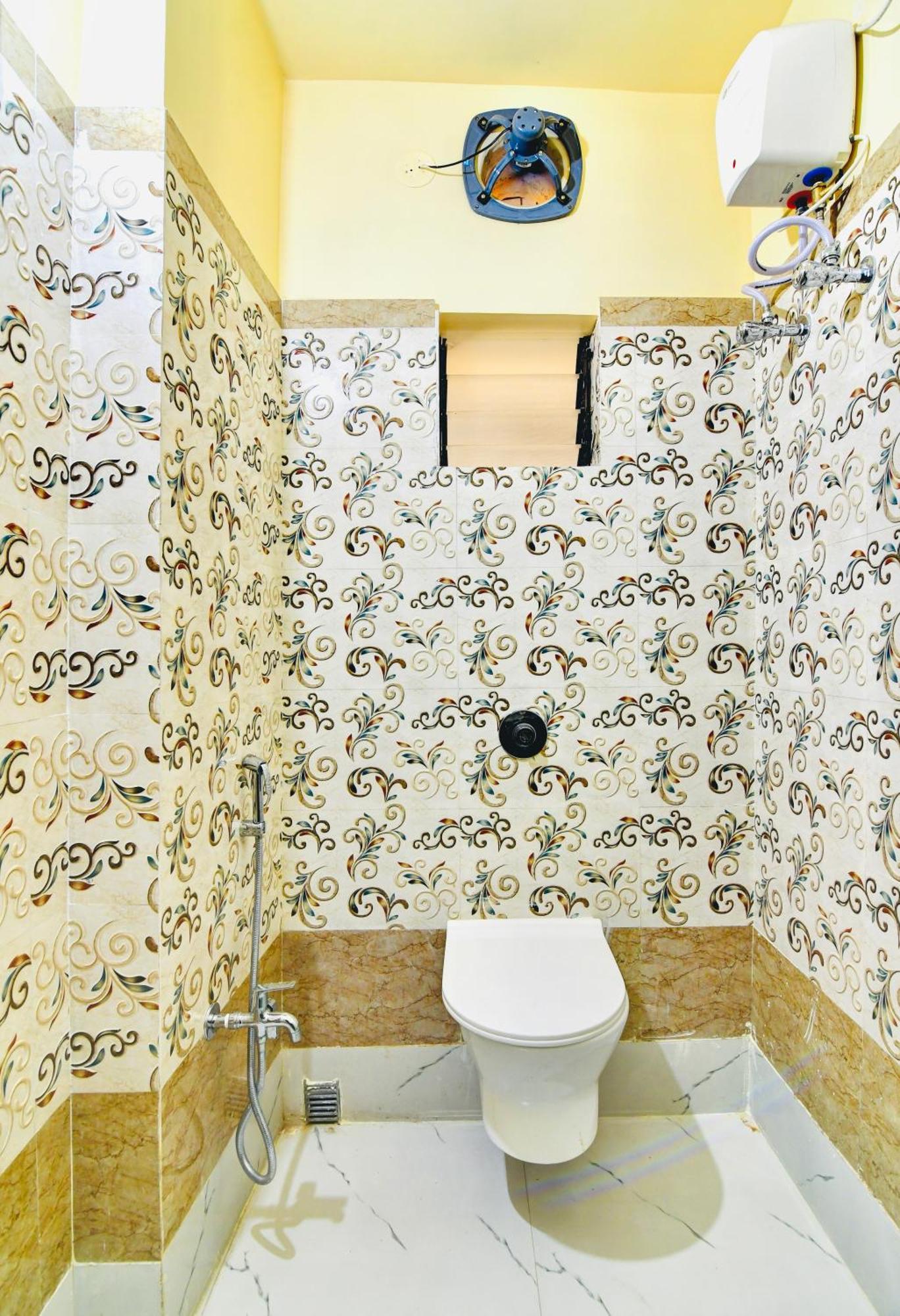 Hotel Kanan Inn Calcutta Buitenkant foto