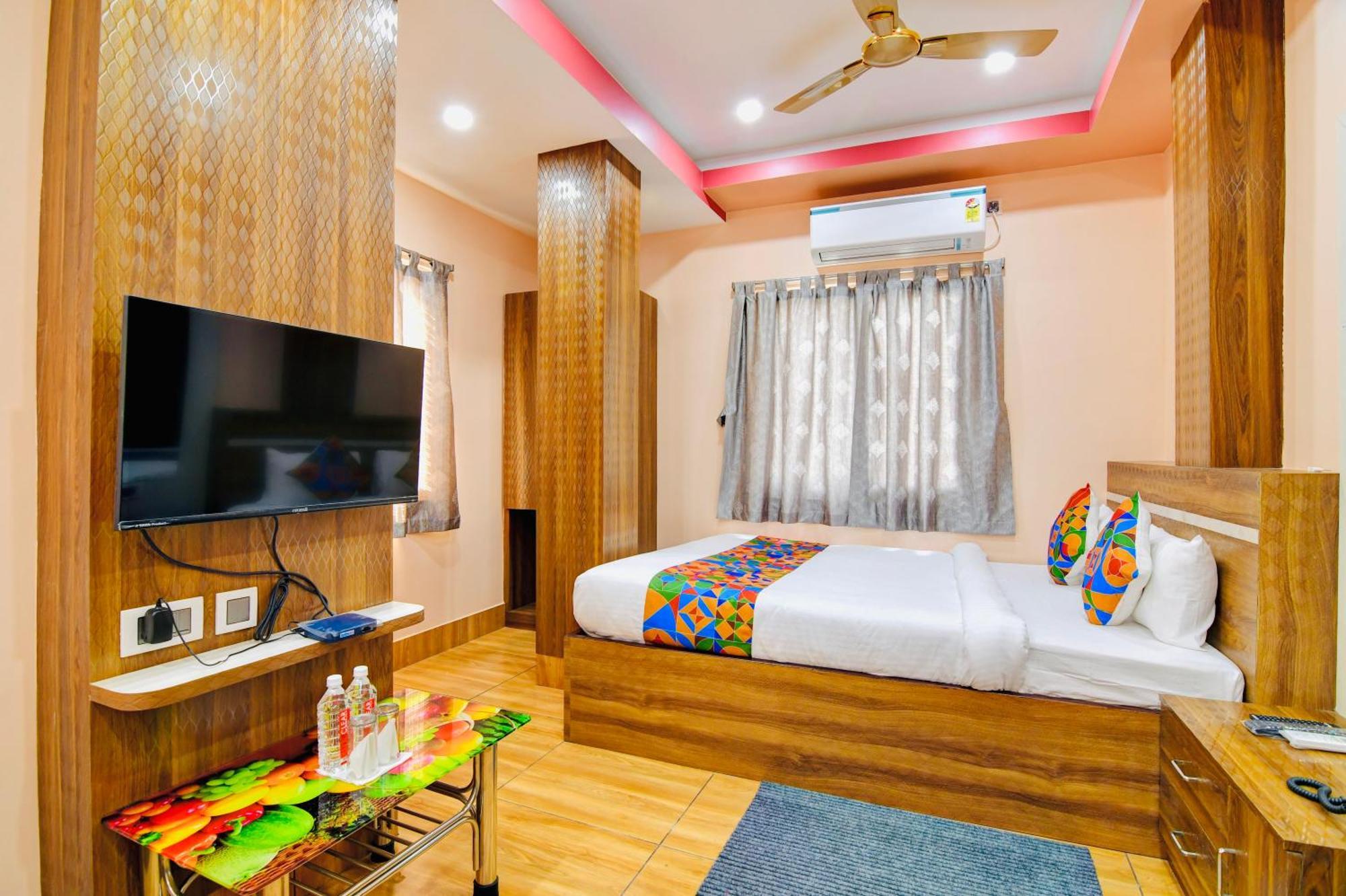 Hotel Kanan Inn Calcutta Buitenkant foto