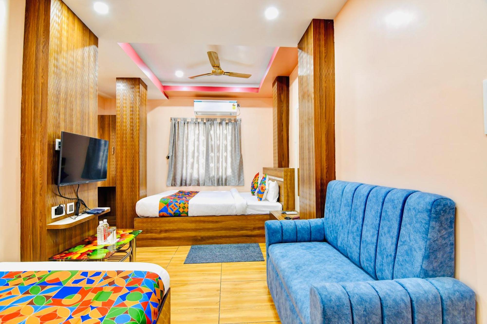 Hotel Kanan Inn Calcutta Buitenkant foto