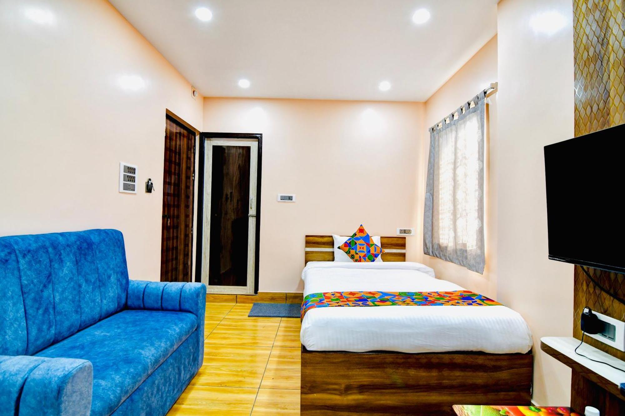 Hotel Kanan Inn Calcutta Buitenkant foto
