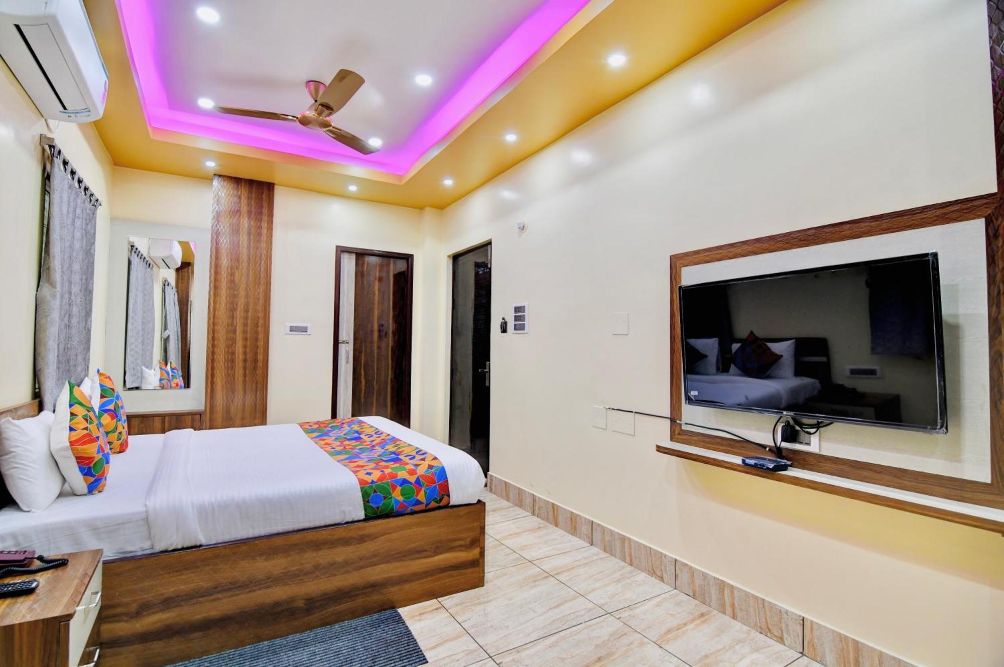 Hotel Kanan Inn Calcutta Buitenkant foto