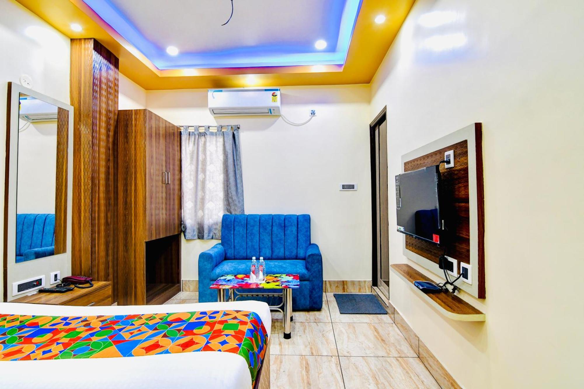 Hotel Kanan Inn Calcutta Buitenkant foto